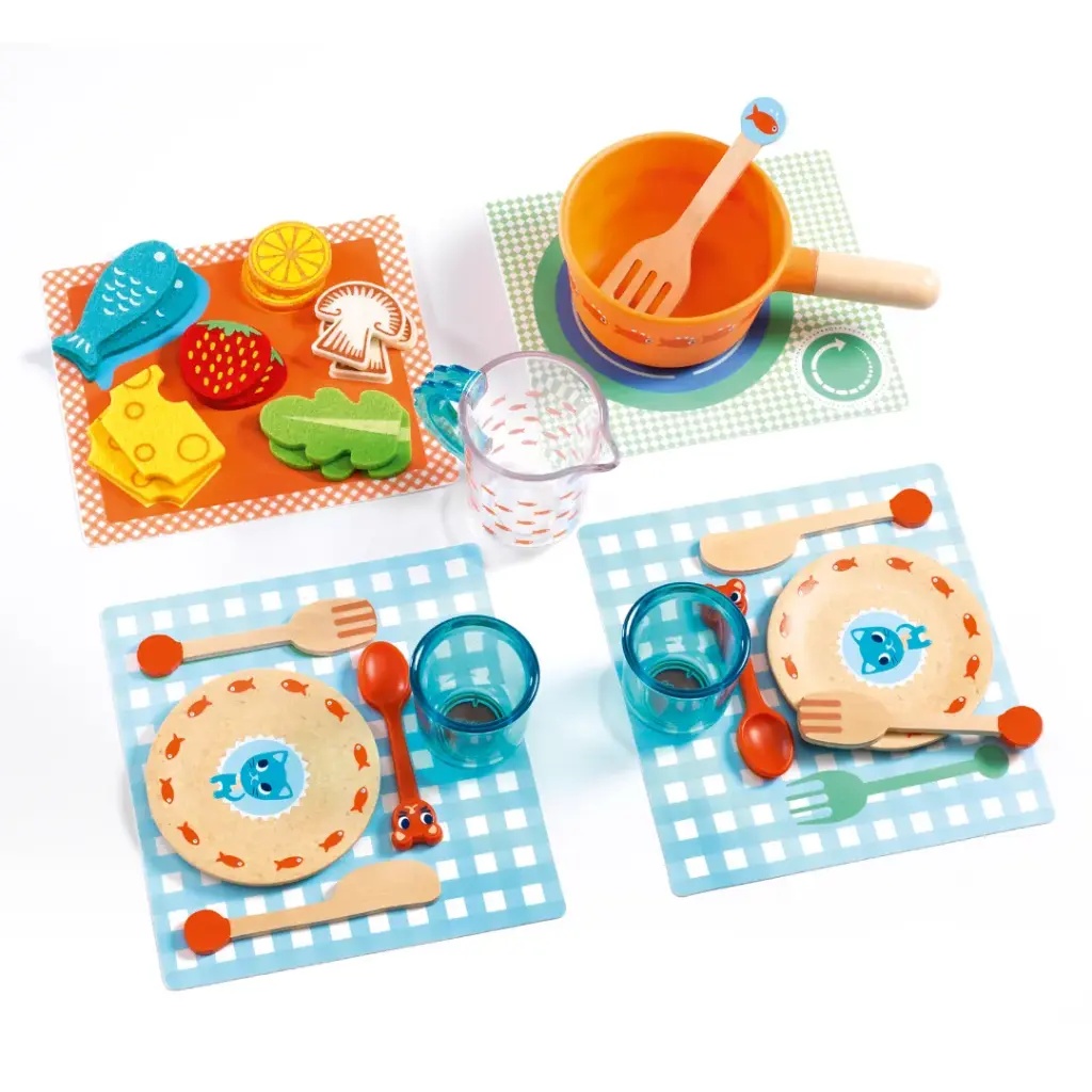 Componentes-juego-simbólico-imitación-a-la-mesa-gatitos-djeco-jugueteria-mukkies.webp