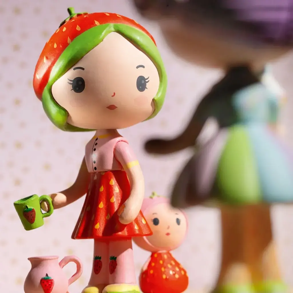 36943-juego-muñecas-Tinyly-Berry-y-Lila-djeco-jugueteria-mukkies-b.webp