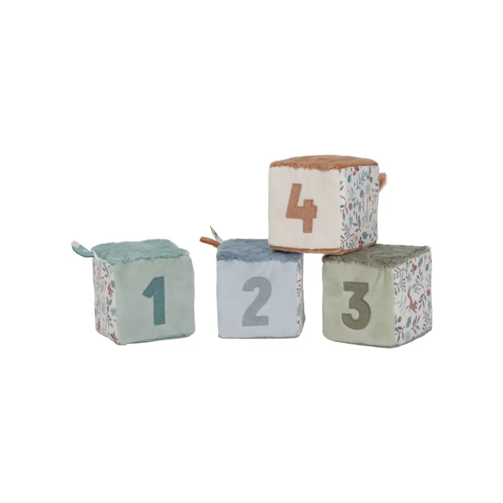 Cubos-Blanditos-Apilables-Forest-Friends-Numeros-Little-Dutch.webp