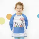 Niña-con-Delantal-Infantil-Para-Pintar-Janod.webp