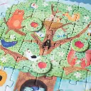 Detalle-Pommier-Tiny-Puzzle-Londji-Jugueteria-Canarias.webp