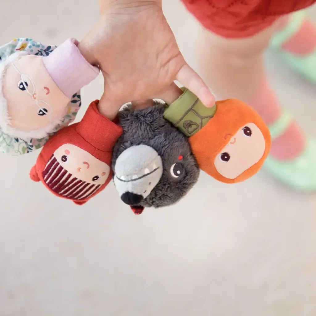 83405-Marionetas-de-Dedo-Caperucita-Roja-Lilliputiens-Jugueteria-Mukkies-b.webp