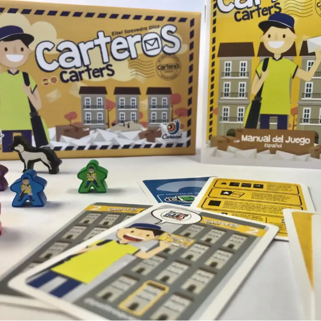 juego-cartas-cartero-Verkami-Enpeudejoc-Juguetería-Canarias.webp