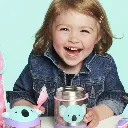 Niña con Termo para comida fria_caliente Koala-Skip Hop-disponible en Mukkies Lanzarote.webp
