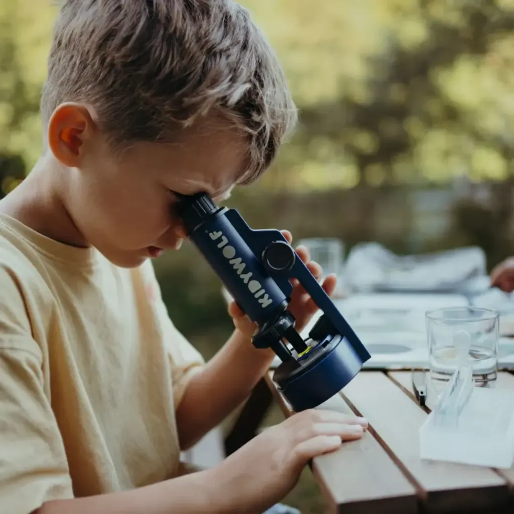 KDMCRSCPE-Microscopio-Kidy-Microscope-Kidywolf-d.webp