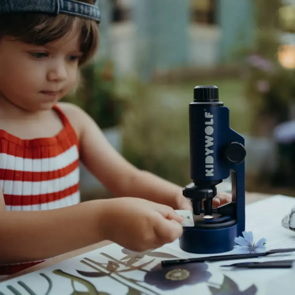KDMCRSCPE-Microscopio-Kidy-Microscope-Kidywolf-b.webp