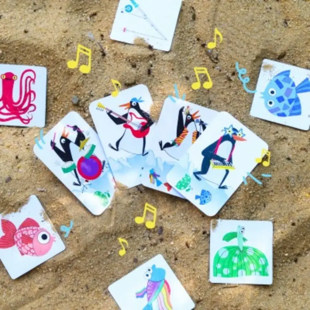 35085-Juego-De-Cartas-Rock-Band-Djeco-Jugueteria-Mukkies-b.webp