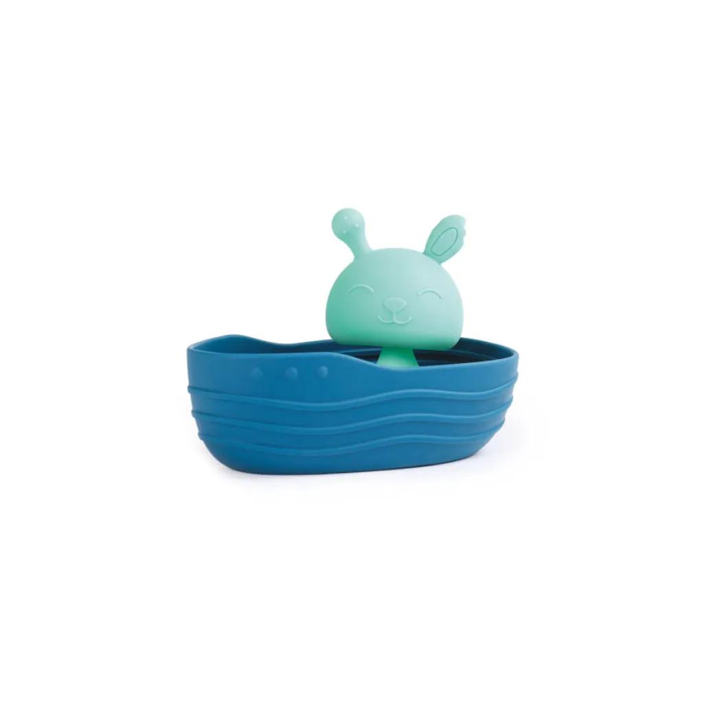[140089] Conejito marino con barco flotante